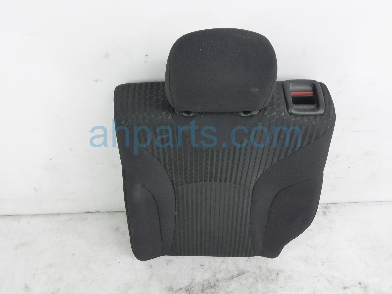 $75 Toyota RR/LH SEAT TOP CUSHION - BLACK CLOTH