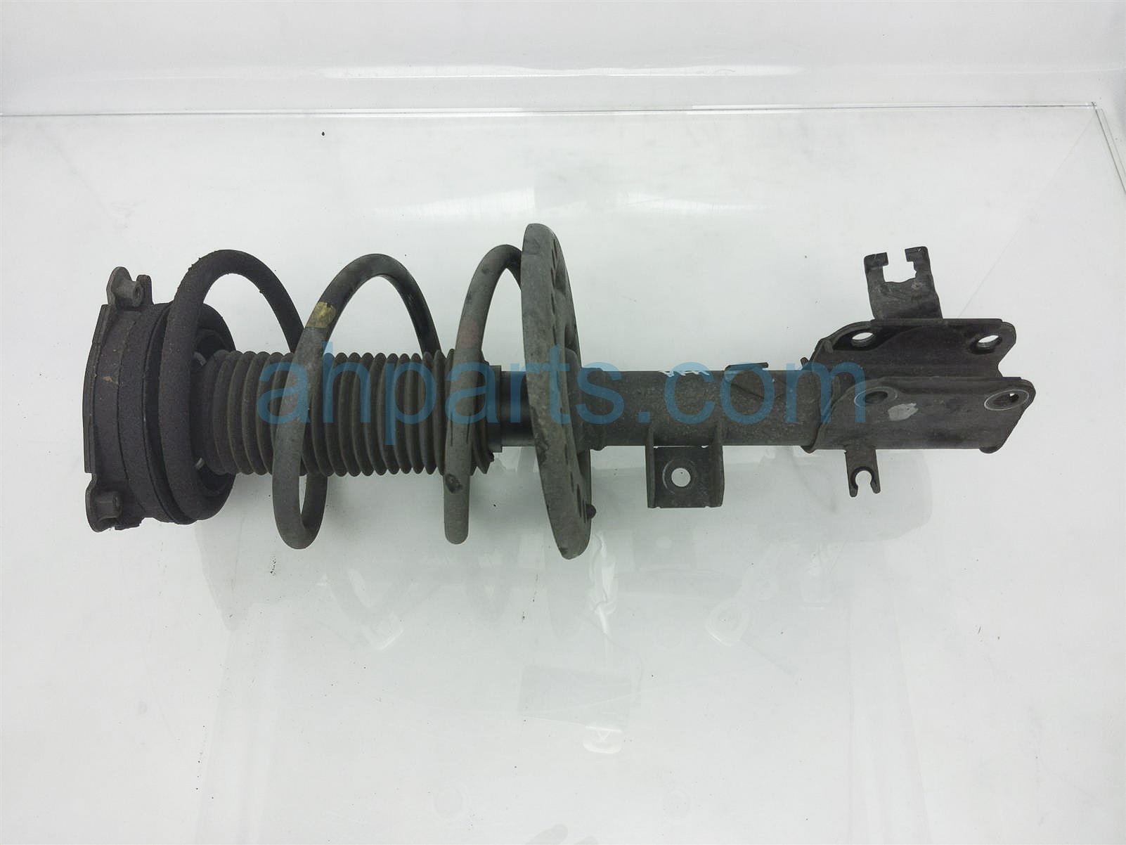 $90 Nissan FR/RH STRUT + SPRING