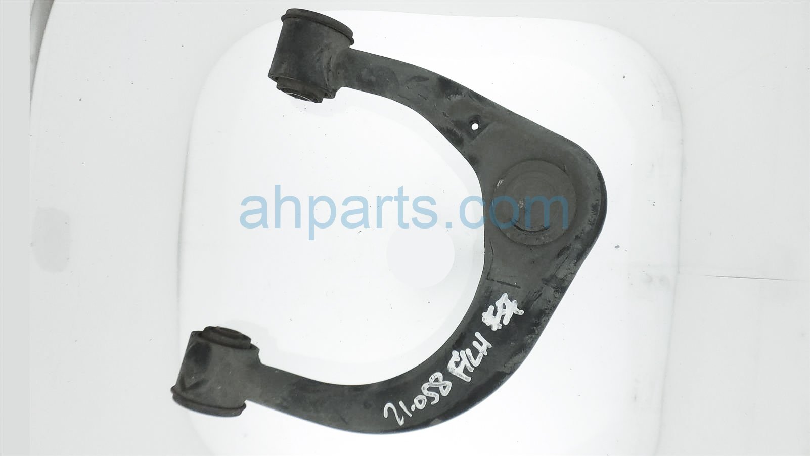 $65 Lexus FR/LH LOWER CONTROL ARM