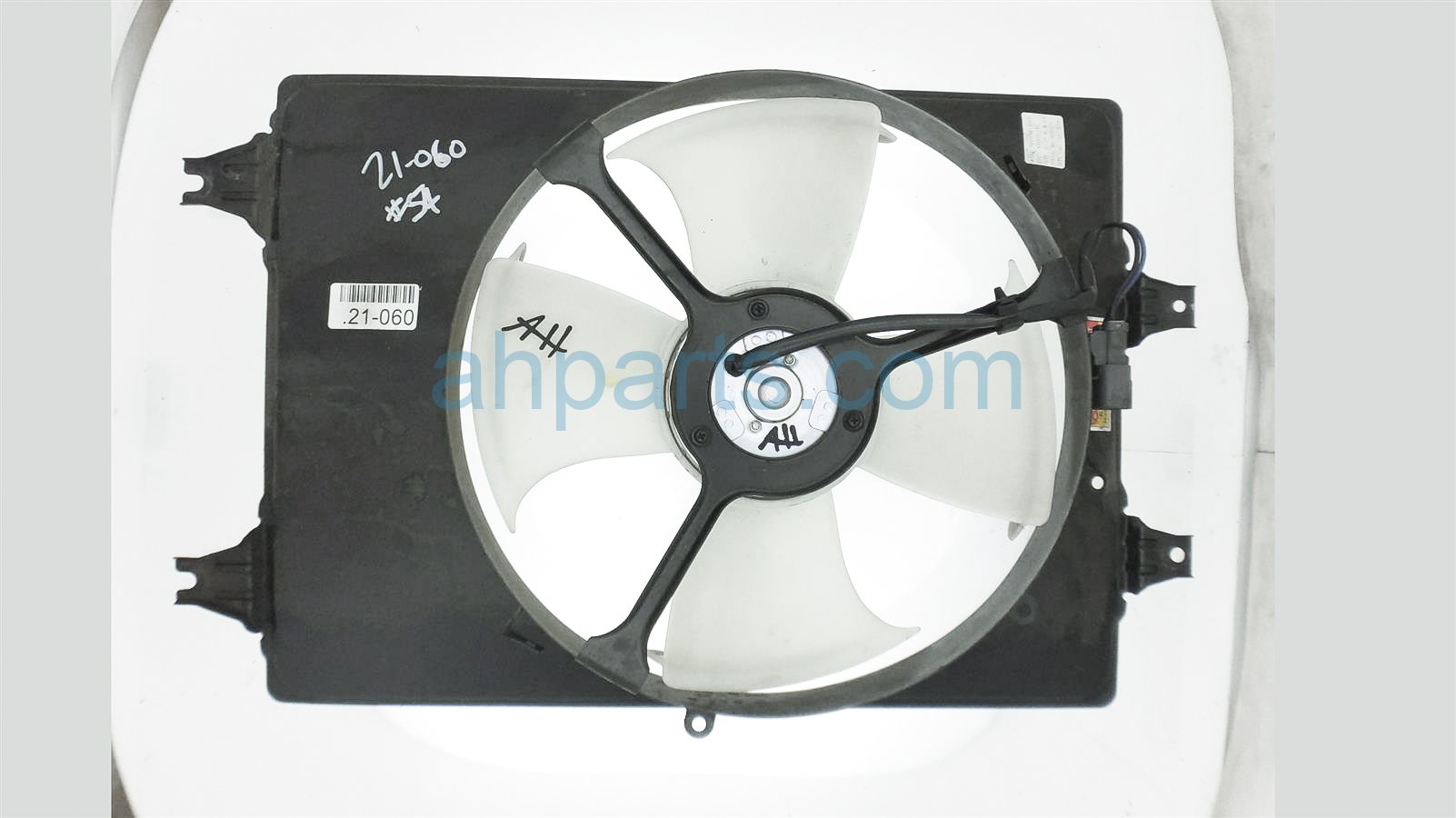 $39 Honda AC CONDENSER FAN ASSEMBLY