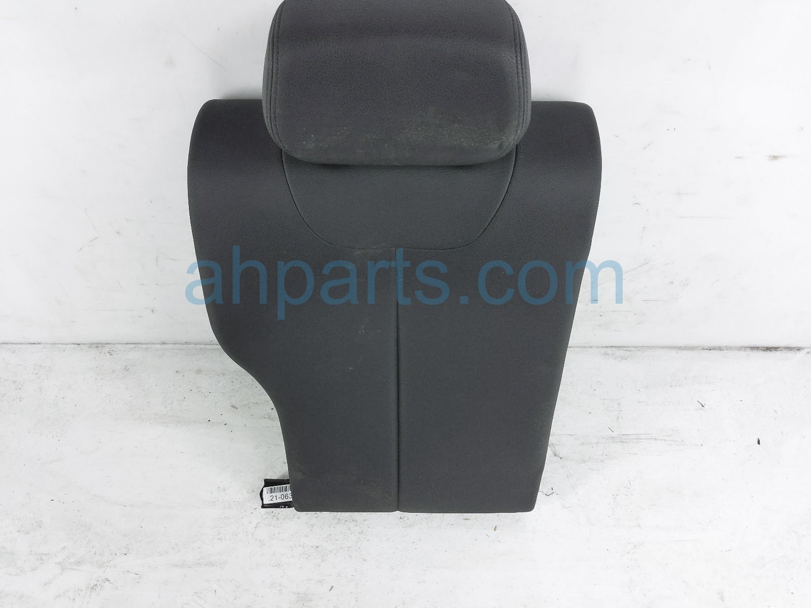 $49 BMW RR/RH SEAT TOP CUSHION - BLACK LEATH