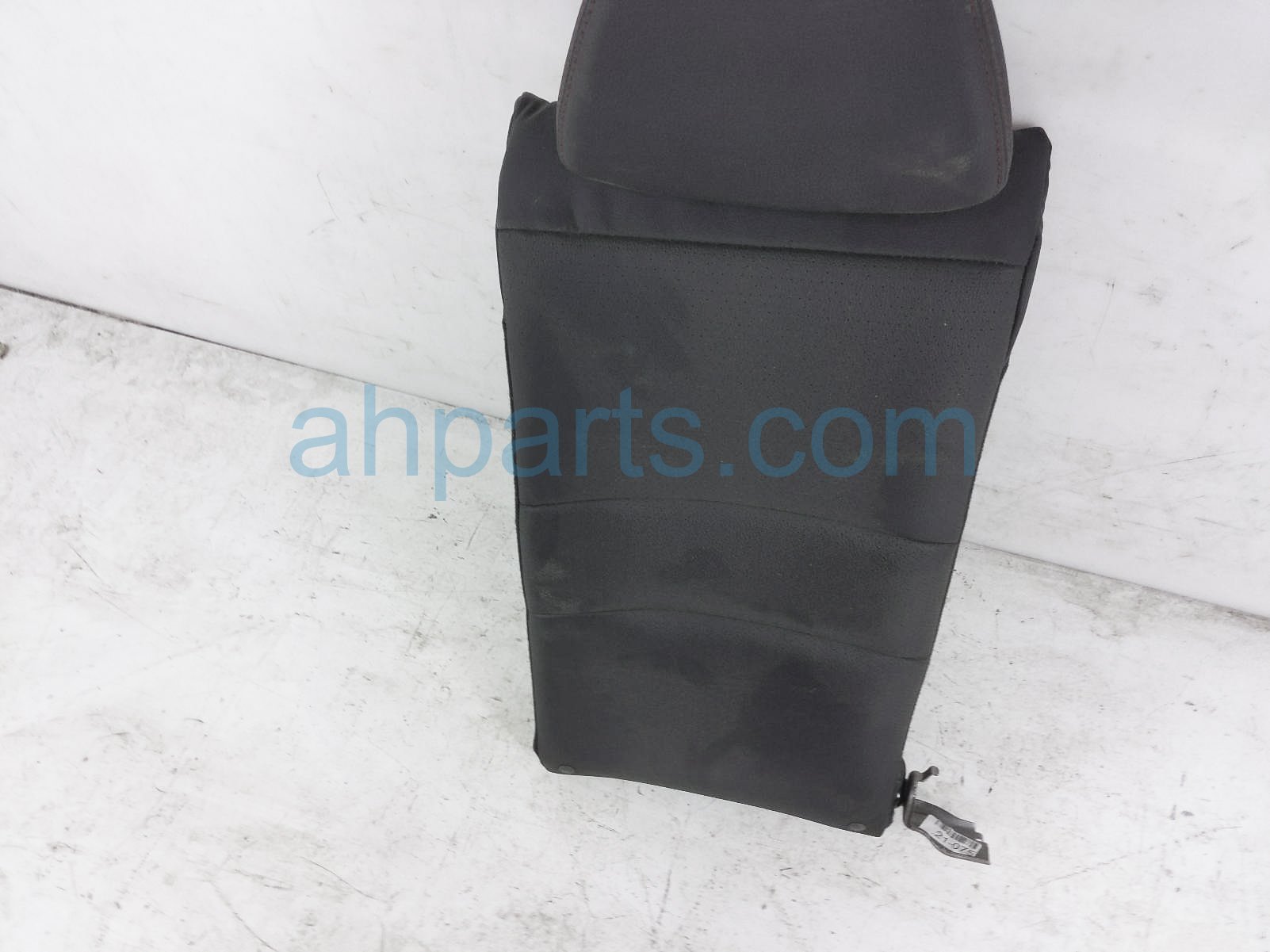 $45 Honda RR/LH SEAT TOP CUSHION - BLACK SE