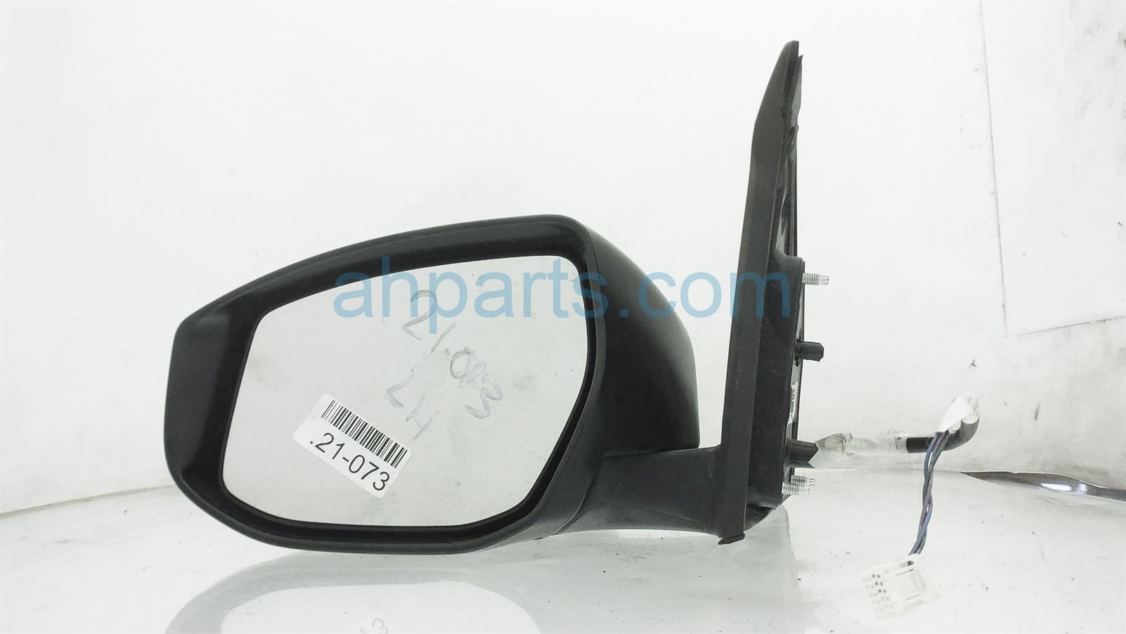 $45 Nissan LH SIDE REAR VIEW MIRROR -  BLACK