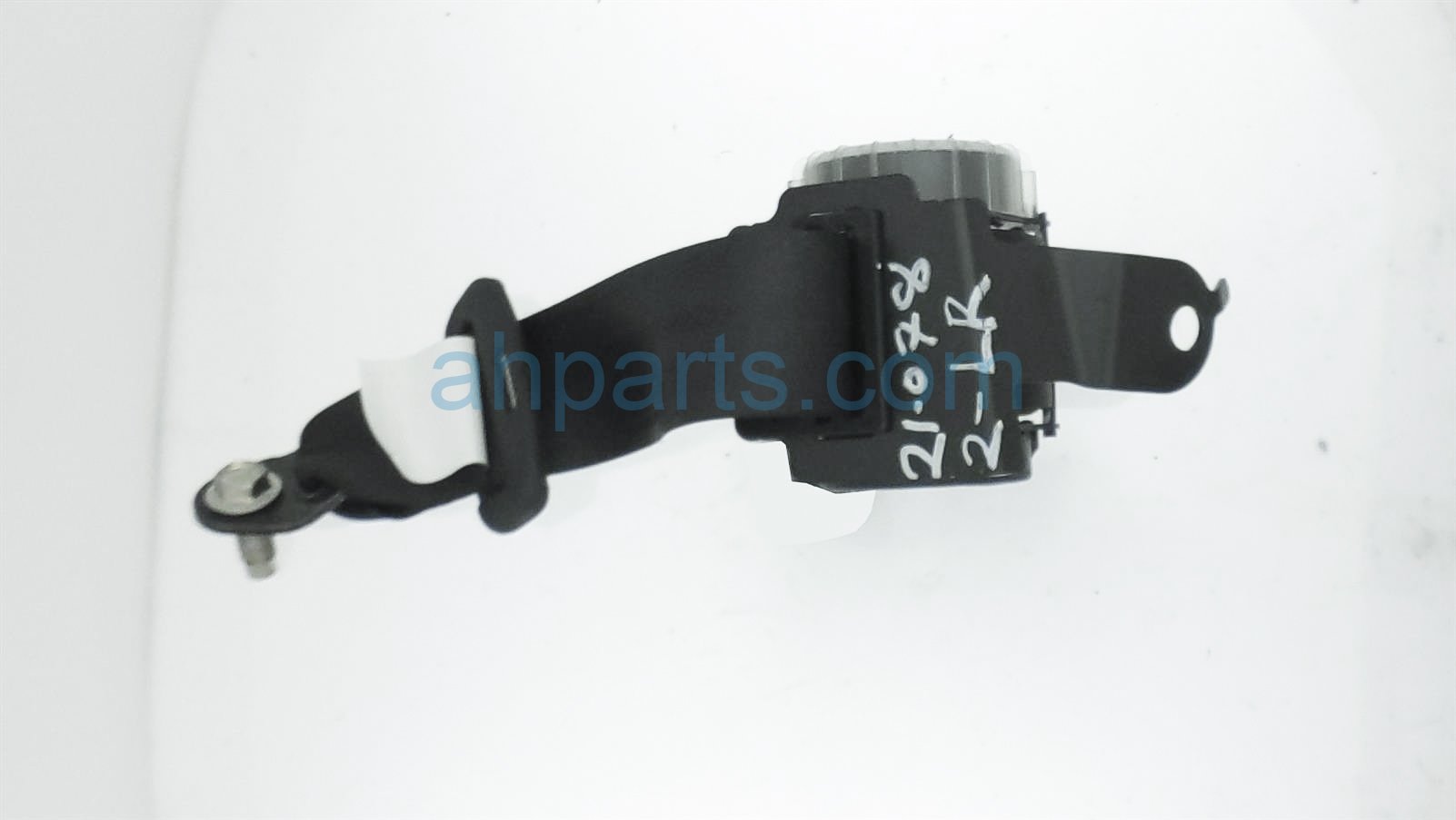 $39 Honda RR/LH SEAT BELT - BLACK