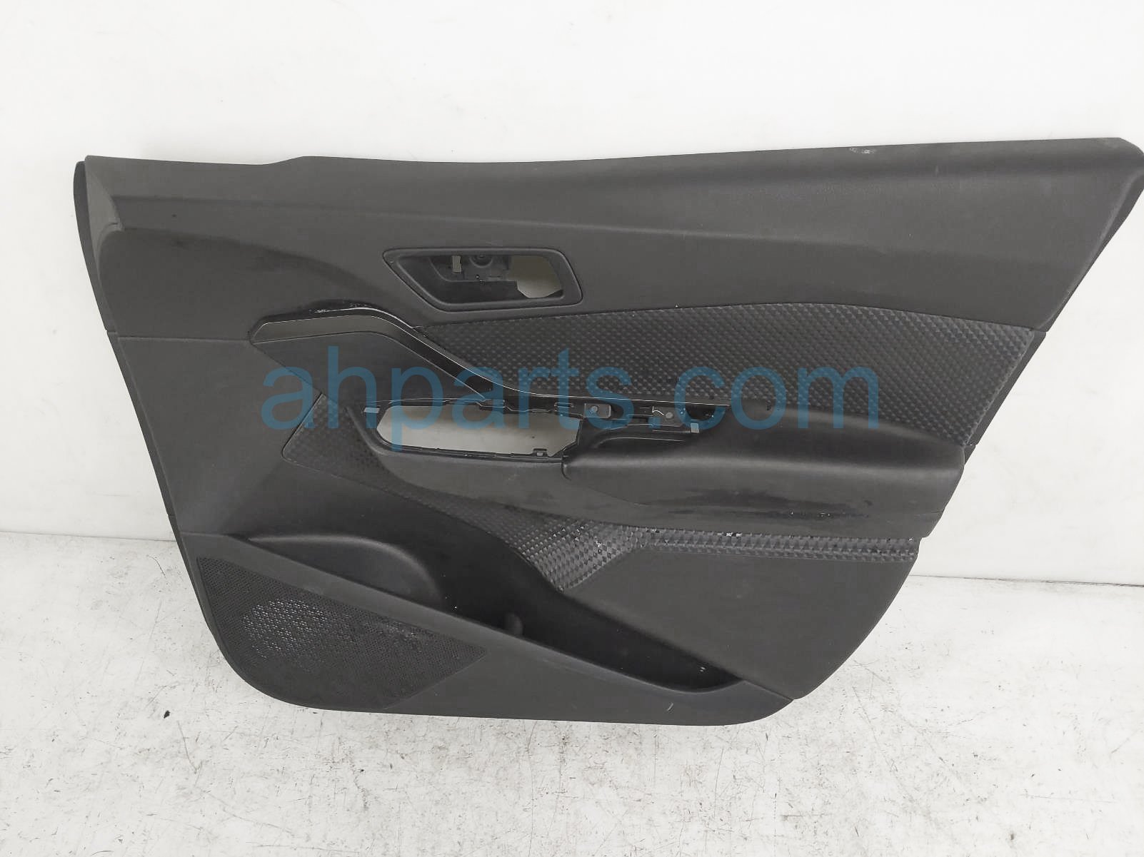 $115 Toyota FR/RH INTERIOR DOOR PANEL - BLACK