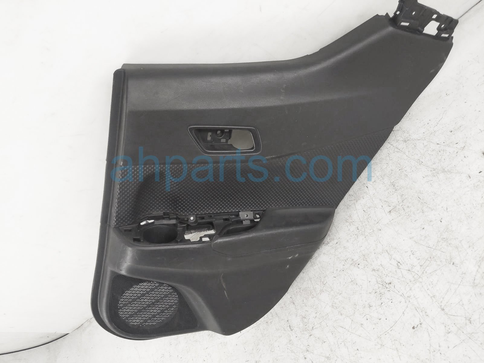 $95 Toyota RR/RH INTERIOR DOOR PANEL - BLACK