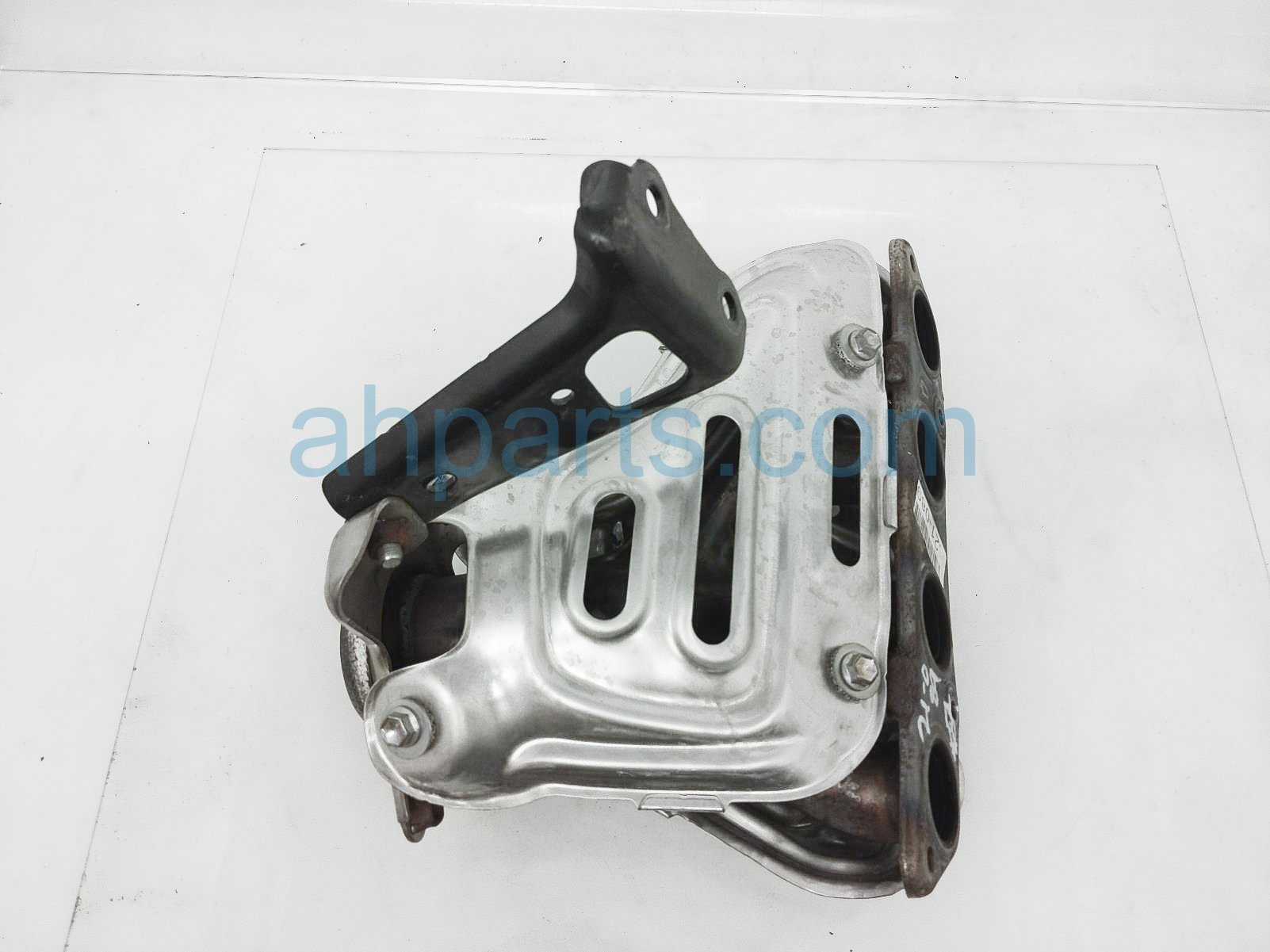 $69 Toyota EXHAUST MANIFOLD - 1.8L AT