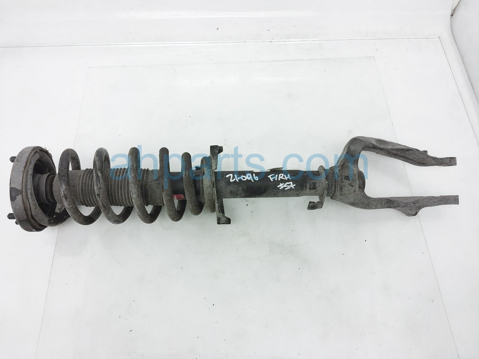 $70 Acura FR/RH STRUT + SPRING