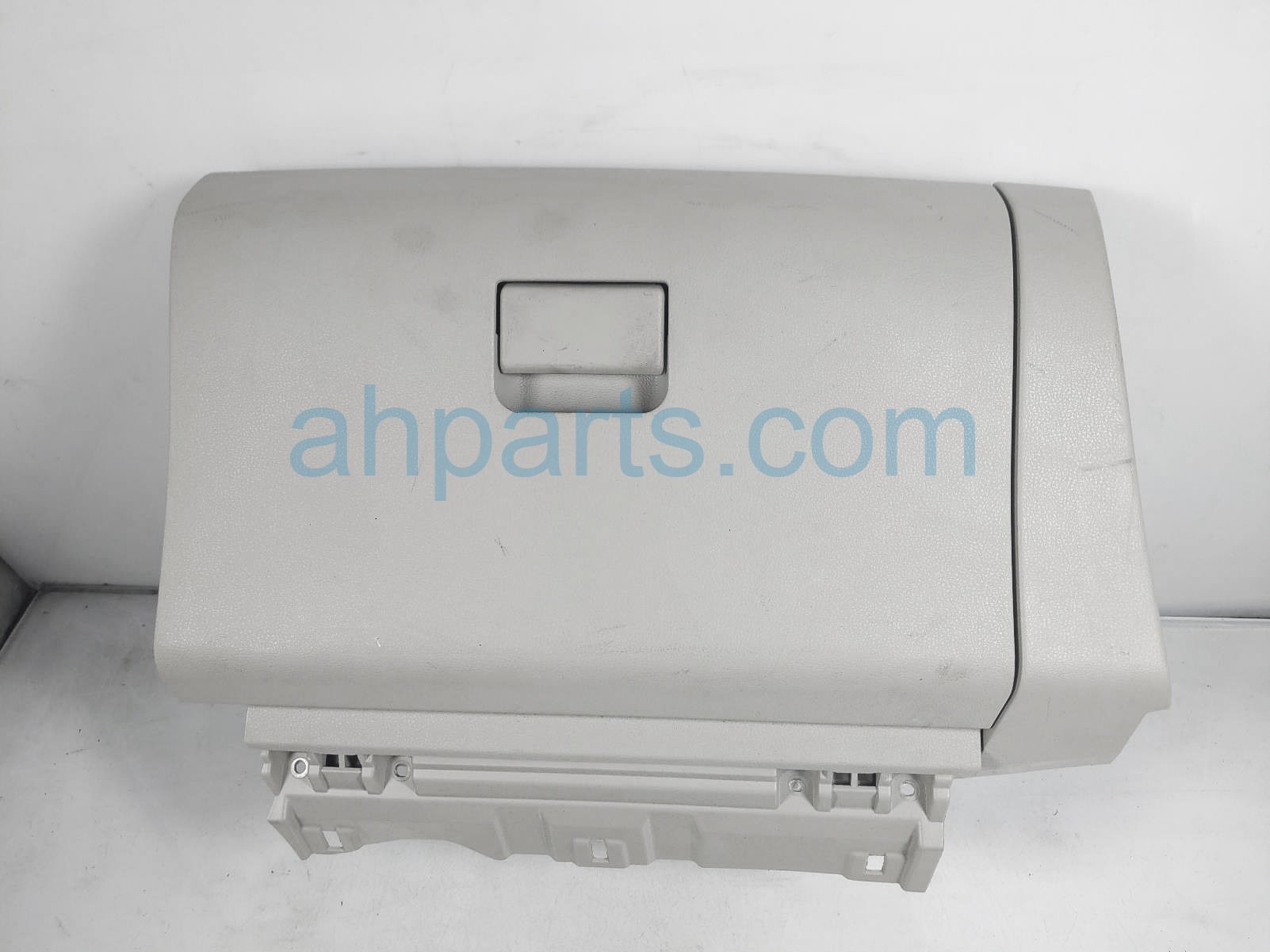 $55 Nissan GLOVE BOX ASSEMBLY - GRAY