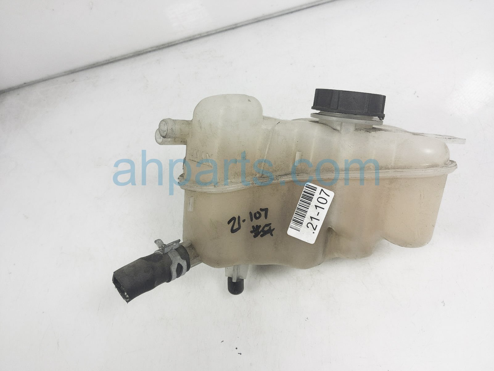 $30 Ford COOLANT OVERFLOW RESERVOIR TANK