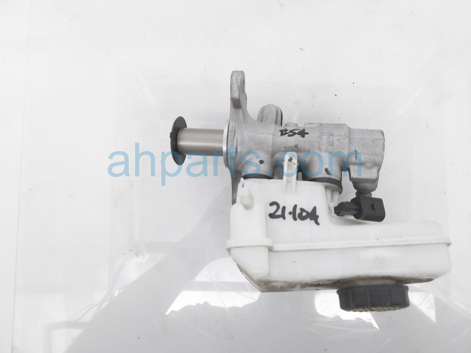 $45 Volkswagen BRAKE MASTER CYLINDER