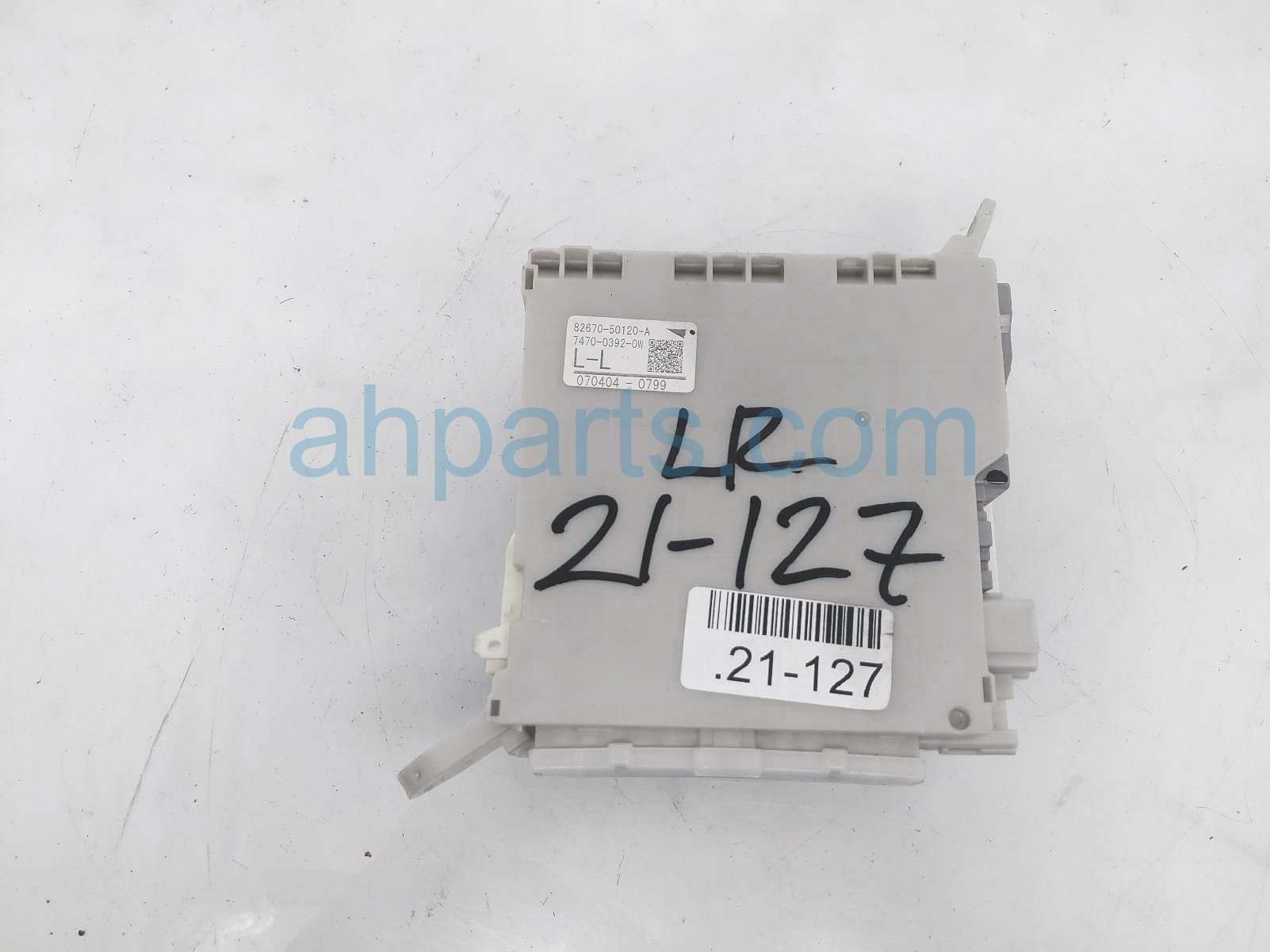 $40 Lexus RR/LH JUNCTION BLOCK CONTROL UNIT