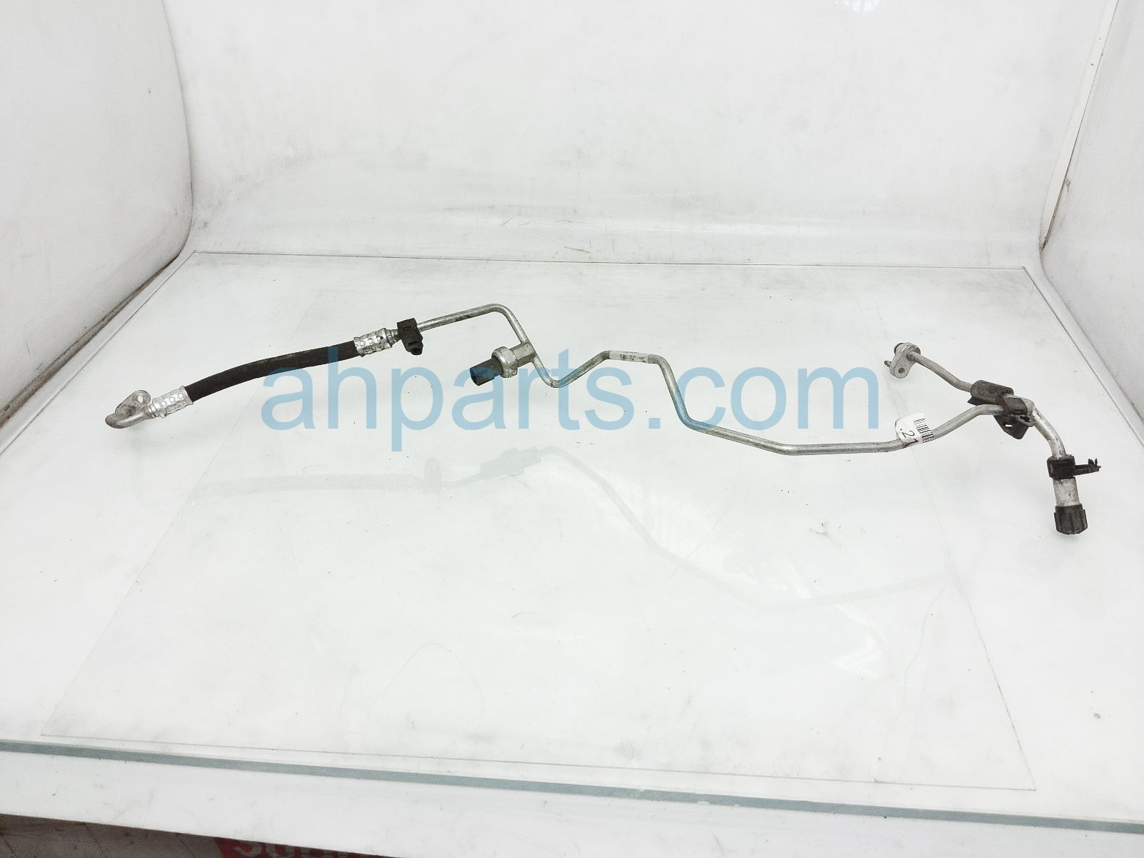 $50 Mercedes A/C LIQUID LINE W/ SUCTION HOSE ASSY