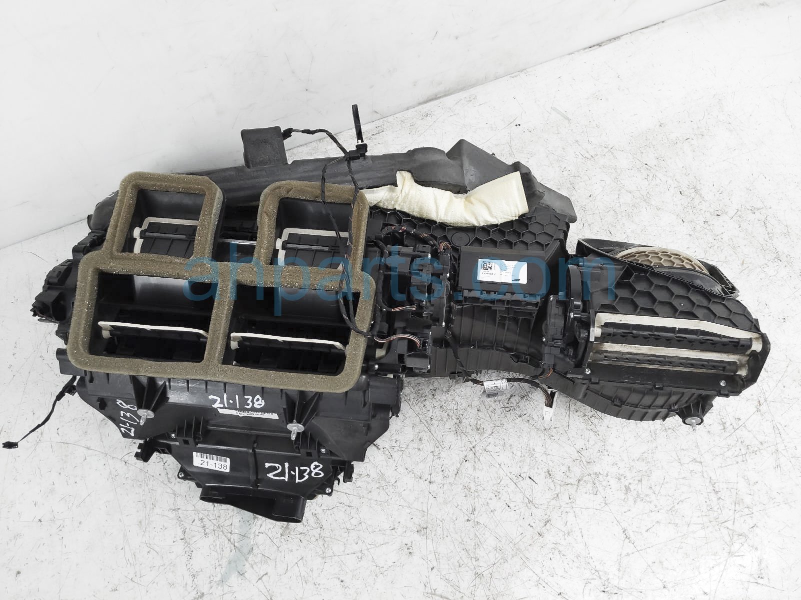 $149 BMW AC HEATER CORE ASSY