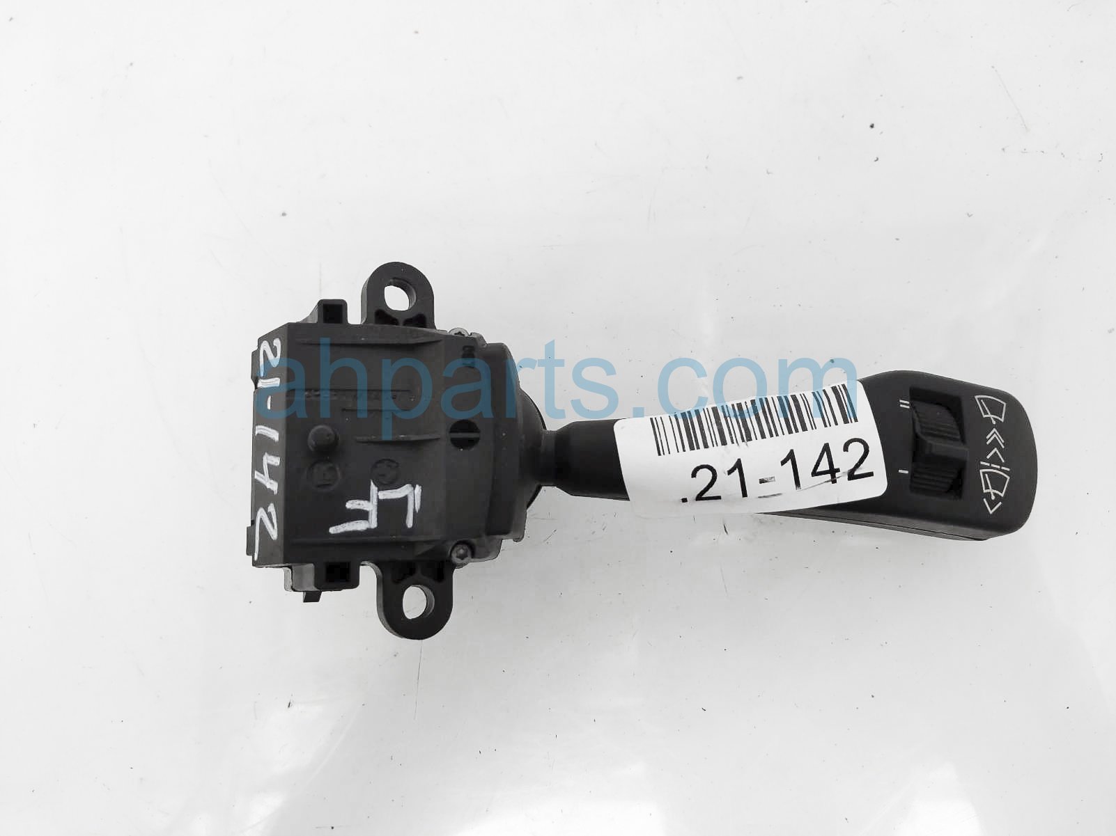 $40 BMW WIPER COLUMN SWITCH ASSEMBLY