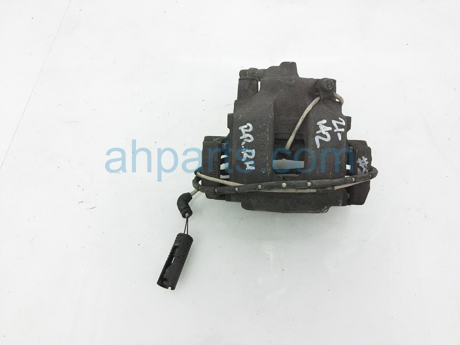 $35 BMW RR/RH BRAKE CALIPER