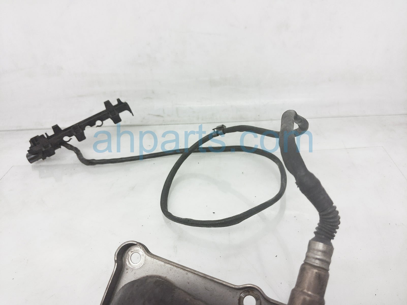 $35 BMW FRONT OXYGEN SENSOR