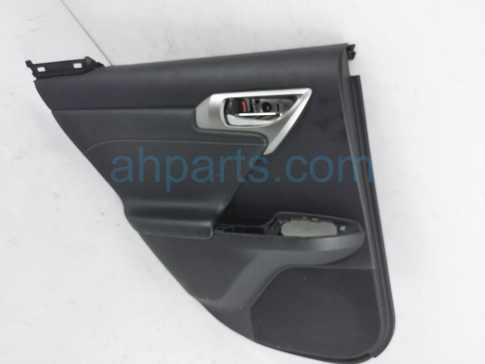 $75 Lexus RR/LH INTERIOR DOOR TRIM - BLACK