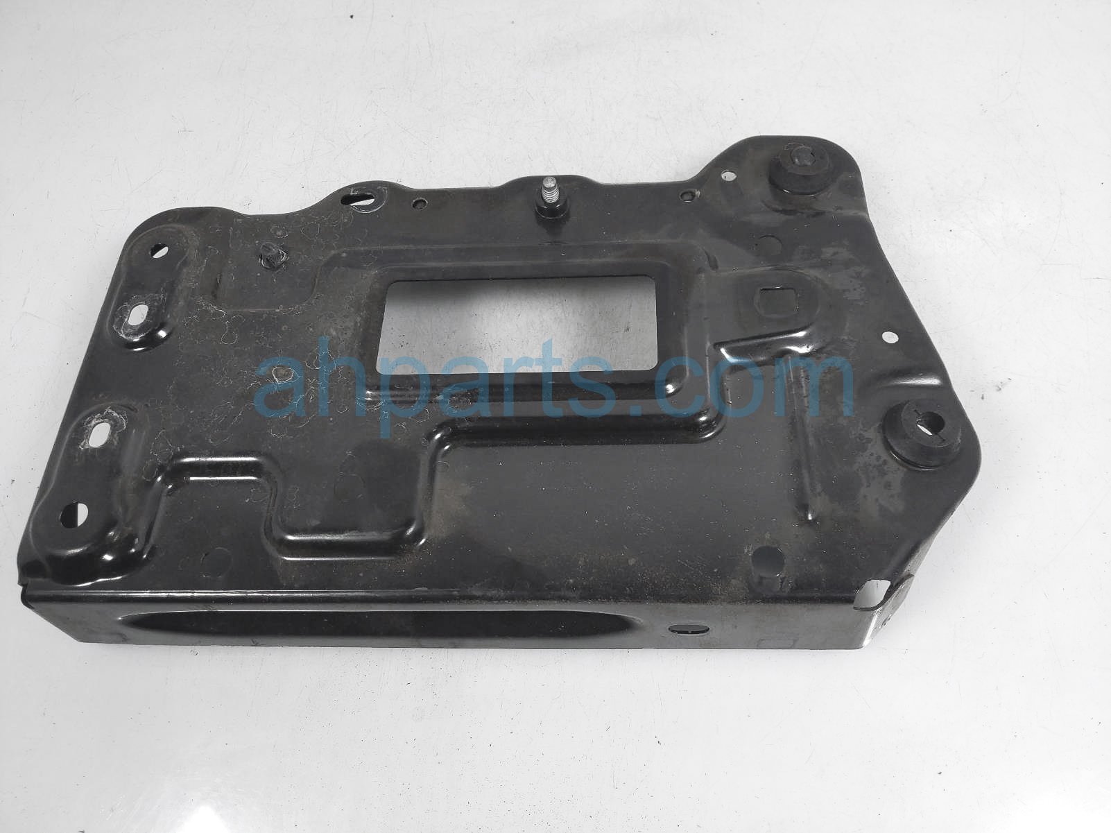 $20 Mercedes BATTERY BASE TRAY