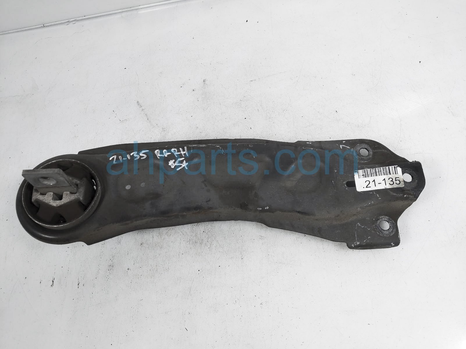 $30 Mercedes RR/RH TRAILING CONTROL ARM