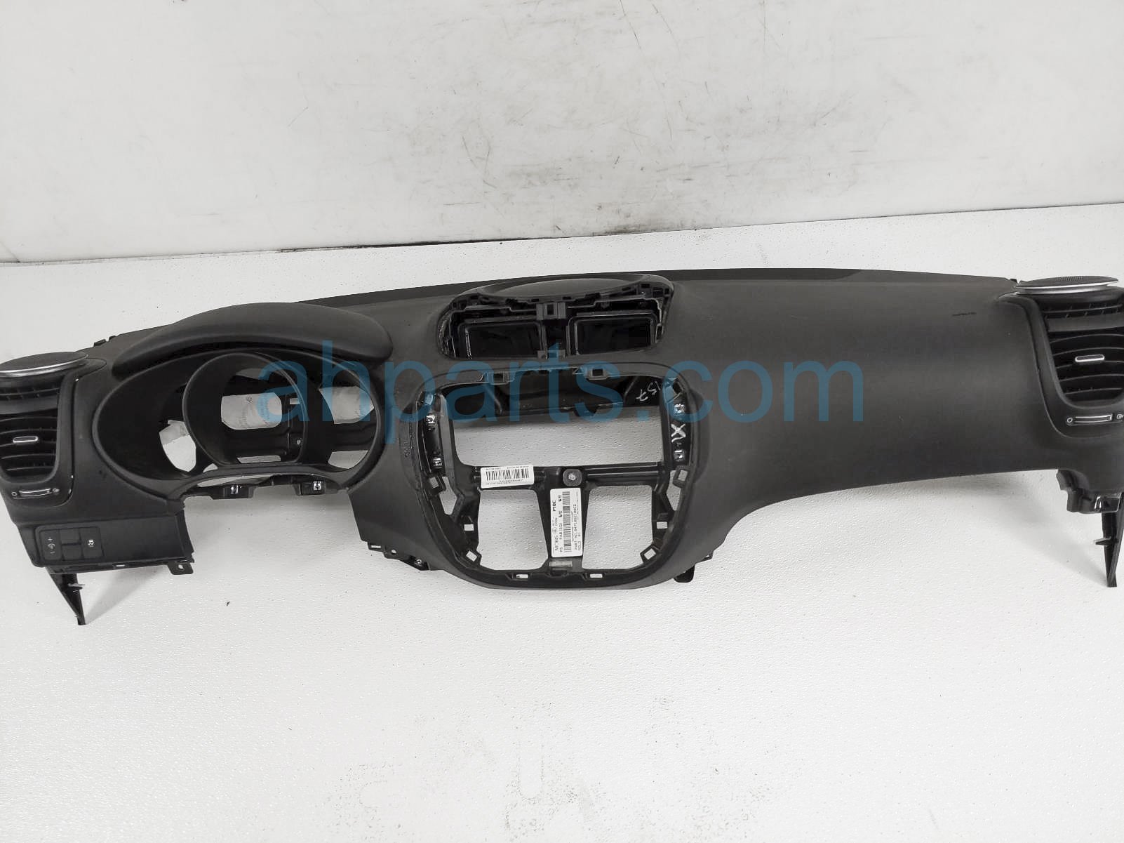 $245 Kia DASHBOARD W/ AIRBAG - BLACK