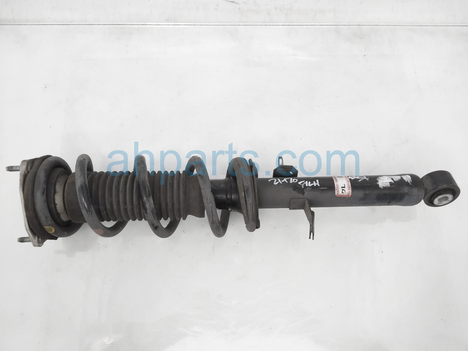 $45 Infiniti FR/LH STRUT + SPRING