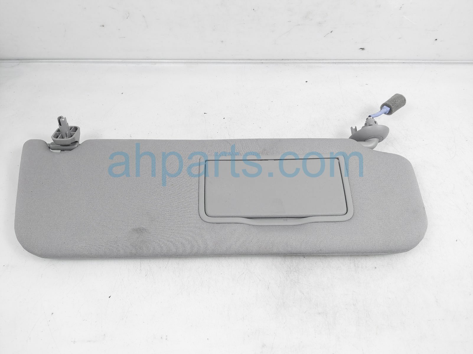 $30 Honda RH SUN VISOR - GREY