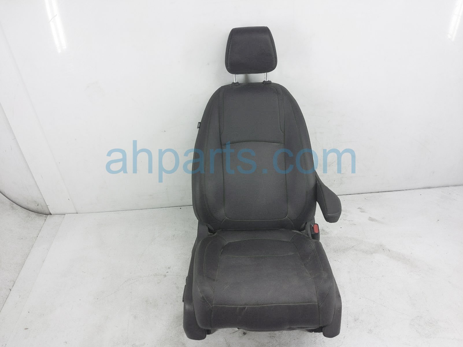 $269 Honda FR/RH SEAT W/O AIR BAG - DARK BROWN