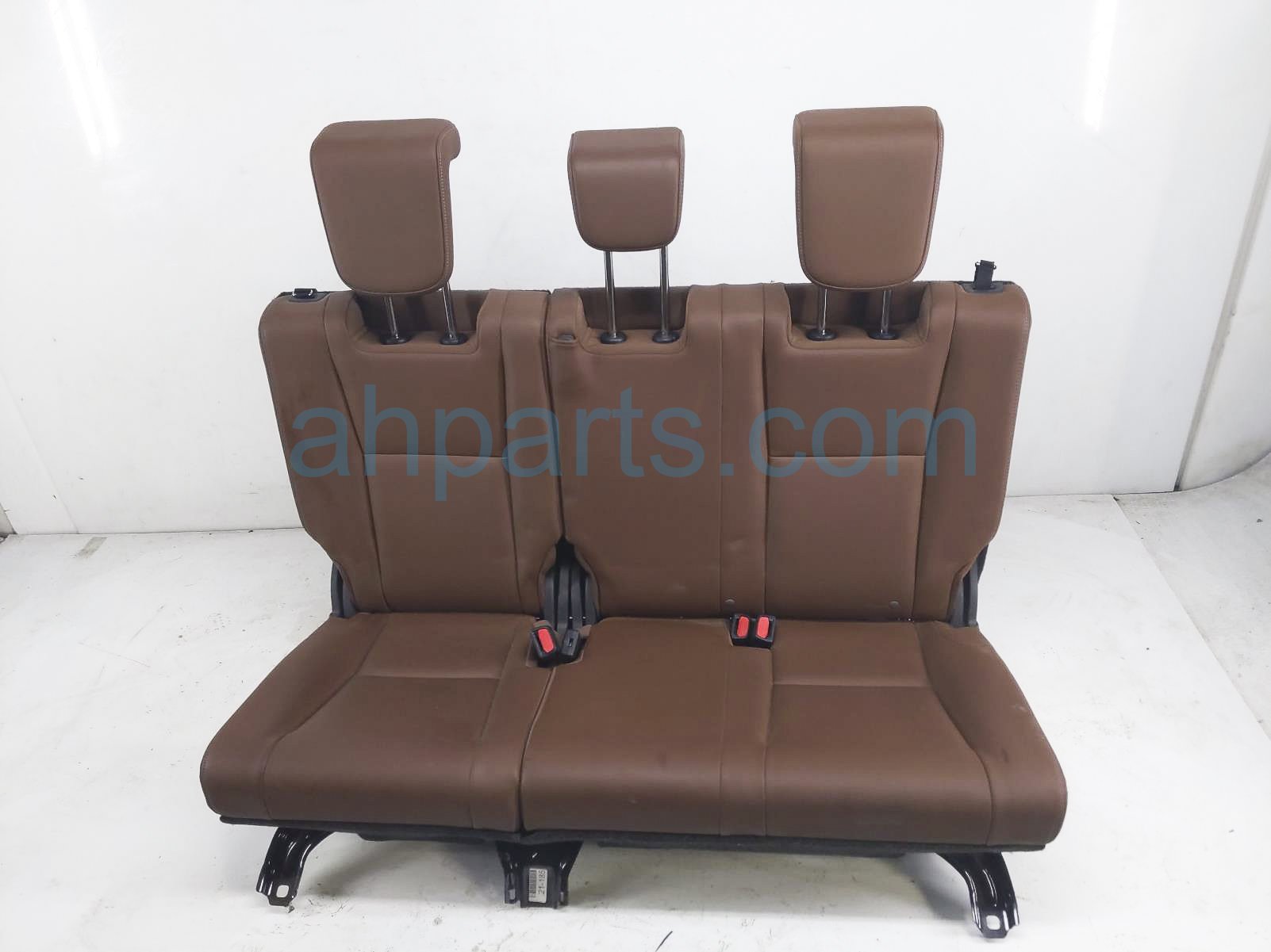 $199 Subaru 3RD ROW SEAT - BROWN LEATHER