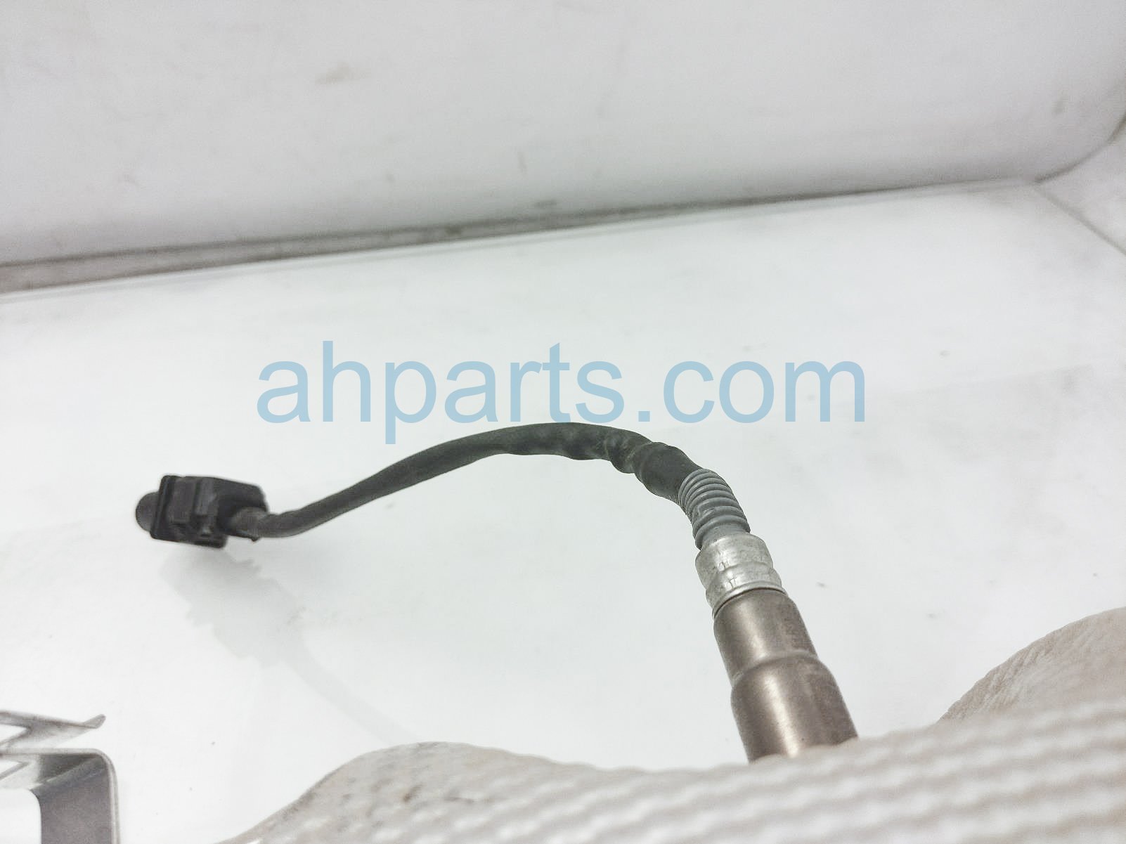 $30 Hyundai FRONT OXYGEN SENSOR