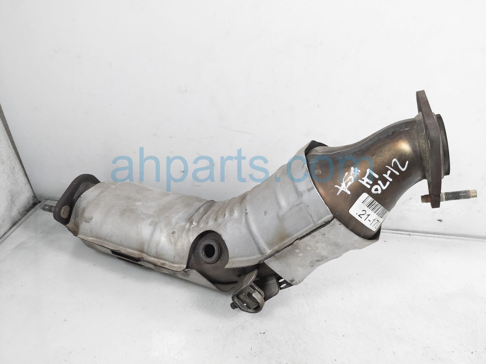 $275 Infiniti LH CATALYTIC CONVERTER