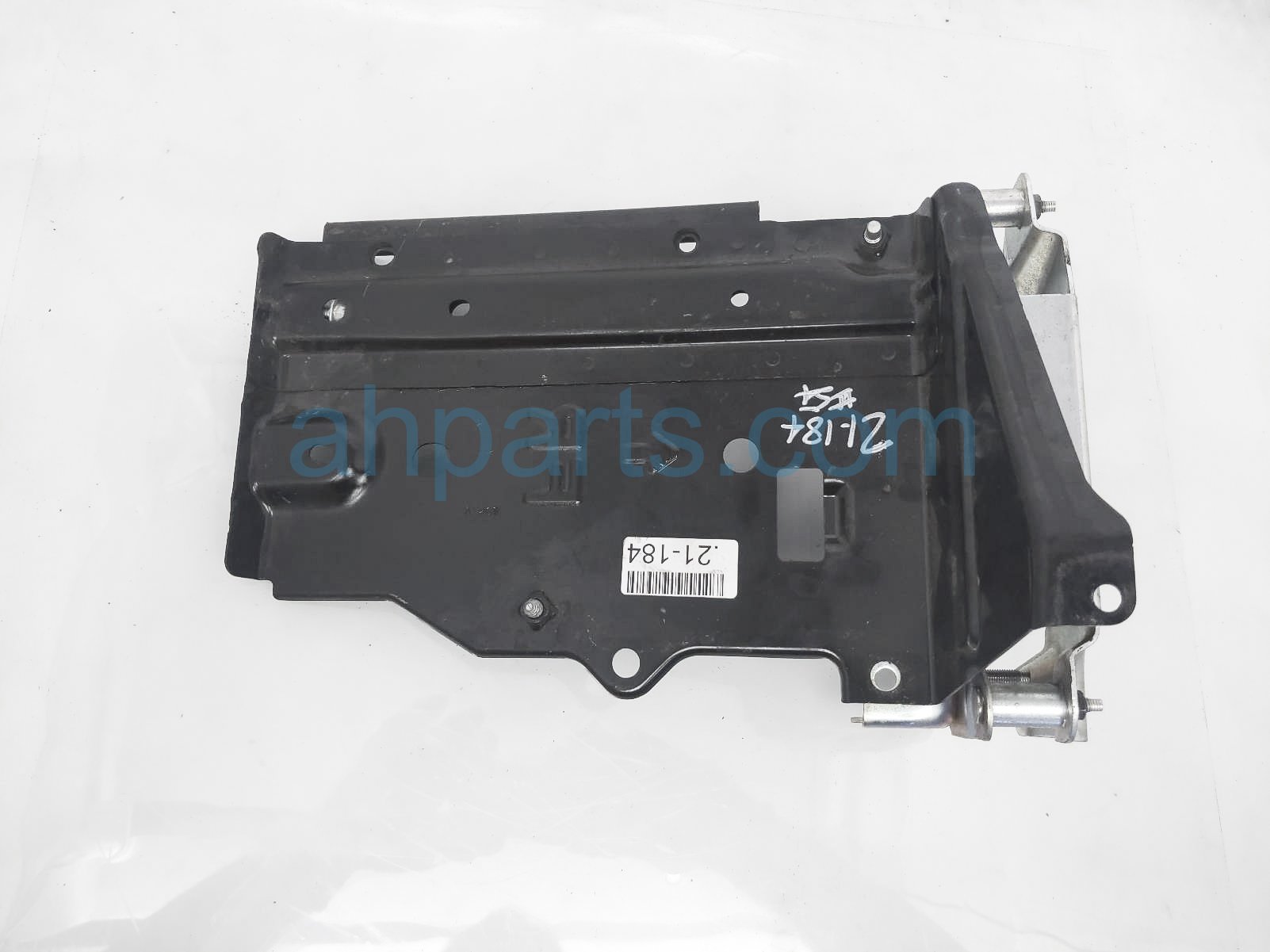 $19 Nissan BATTERY TRAY ASSY