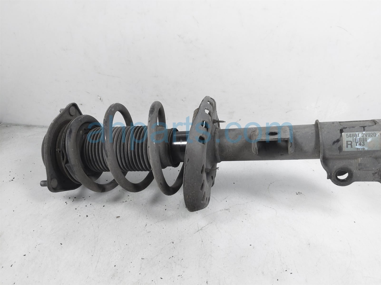 $70 Hyundai FR/RH STRUT + SPRING - R-SPEC