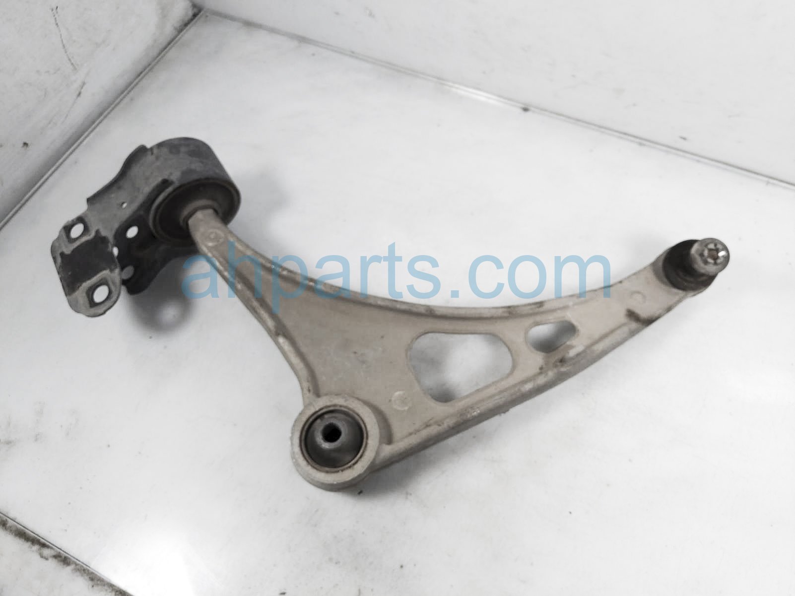 $95 Honda FR/LH LOWER CONTROL ARM