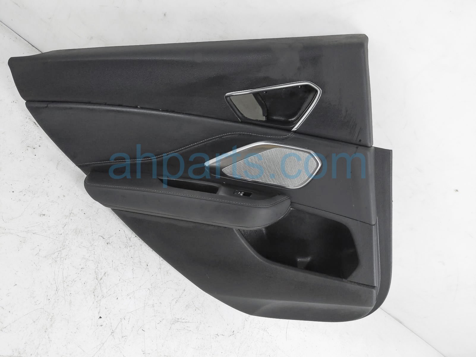 $100 Acura RR/LH INTERIOR DOOR PANEL - BLACK