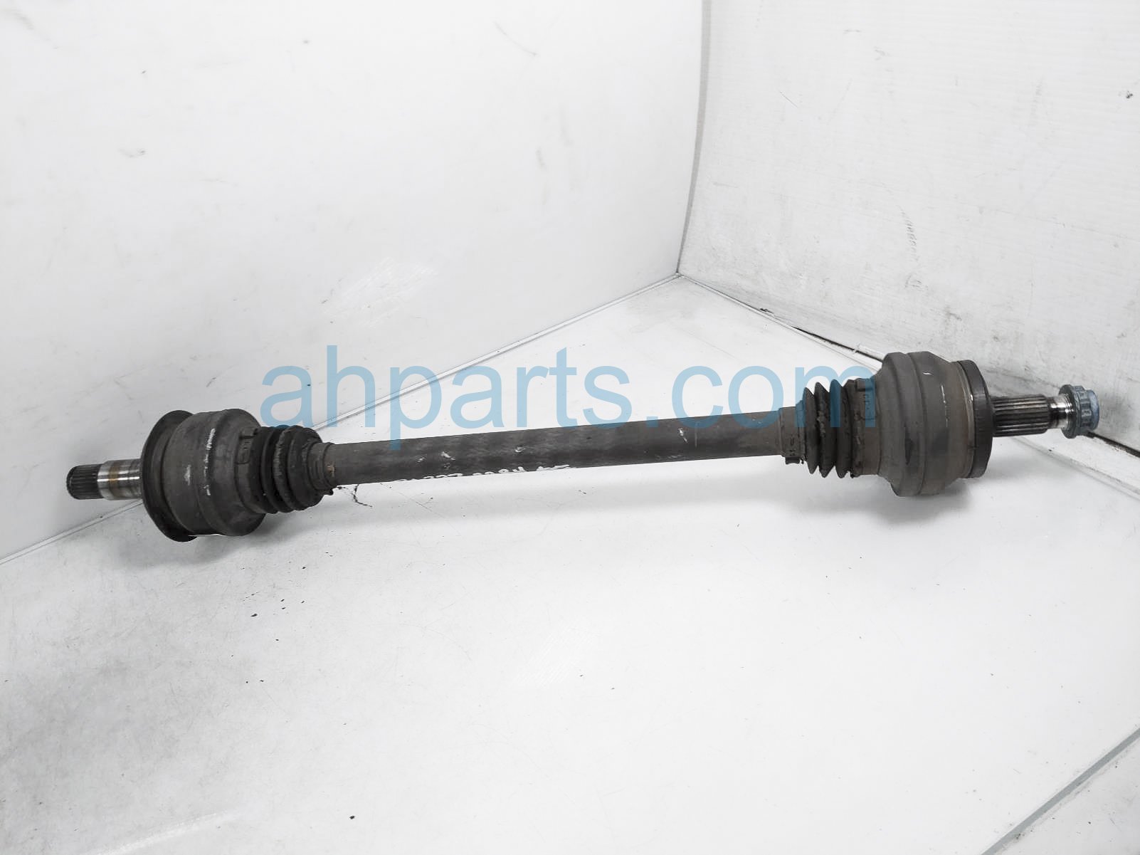 $50 Mercedes RR/RH AXLE DRIVE SHAFT