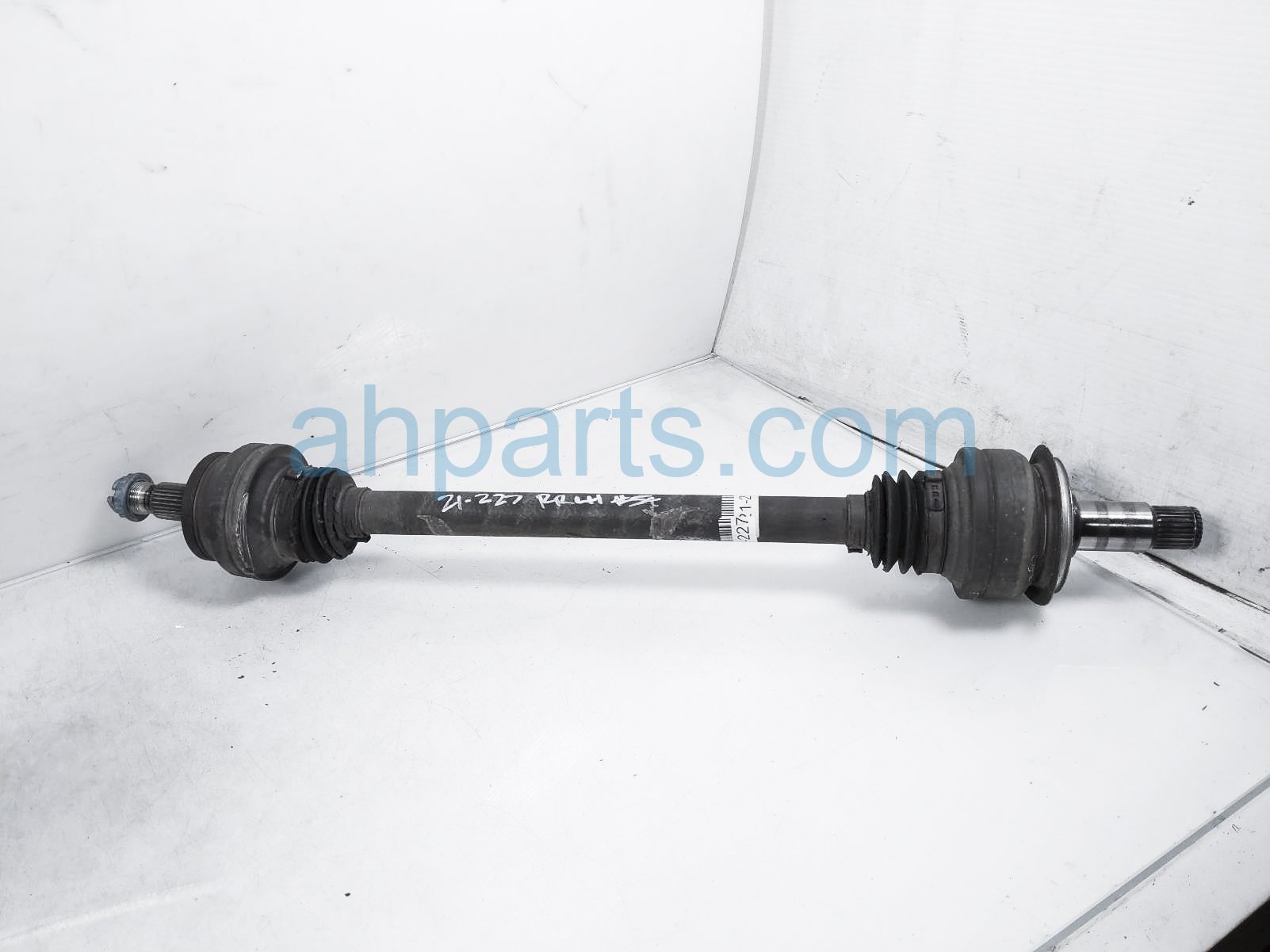 $50 Mercedes RR/LH AXLE DRIVE SHAFT