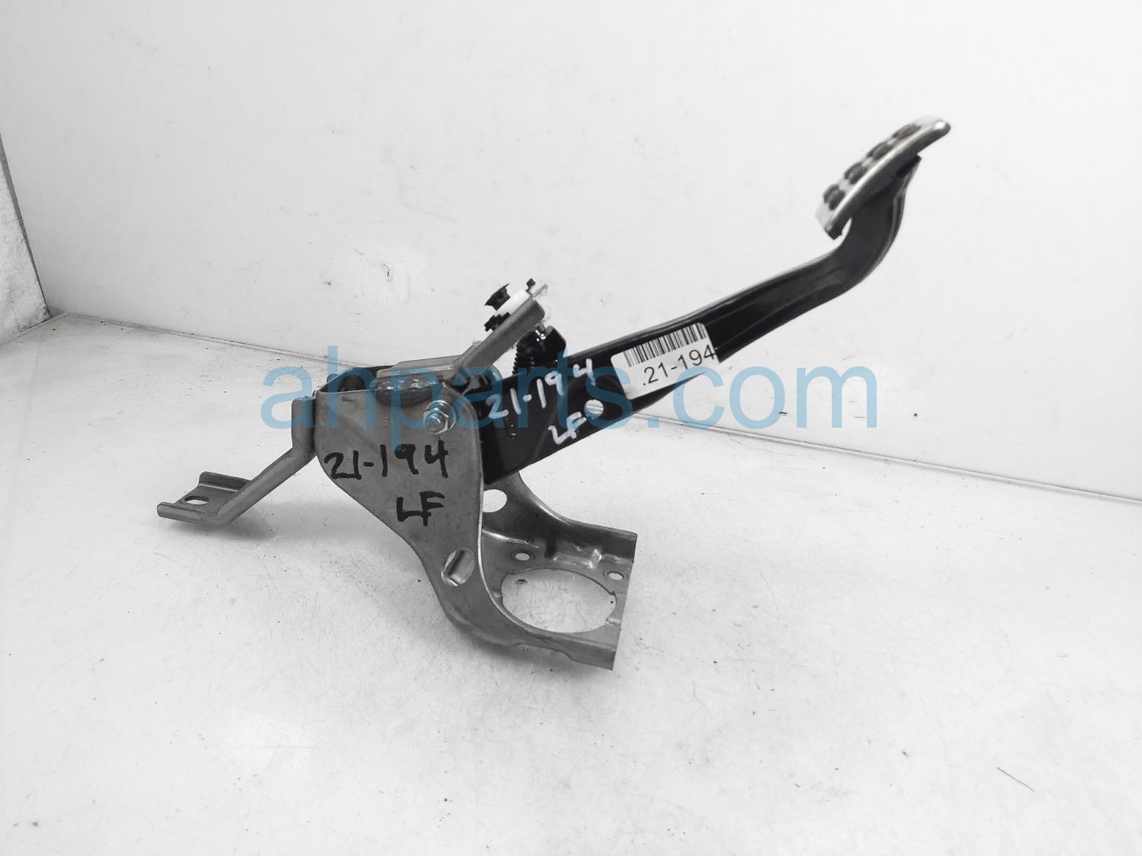 $50 Hyundai CLUTCH PEDAL ASSY