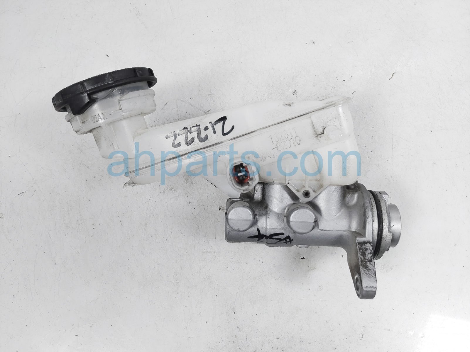 $75 Honda BRAKE MASTER CYLINDER