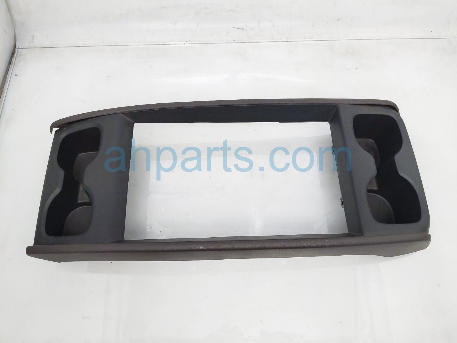 $17 Honda CENTER CONSOLE CUP HOLDER PANEL*