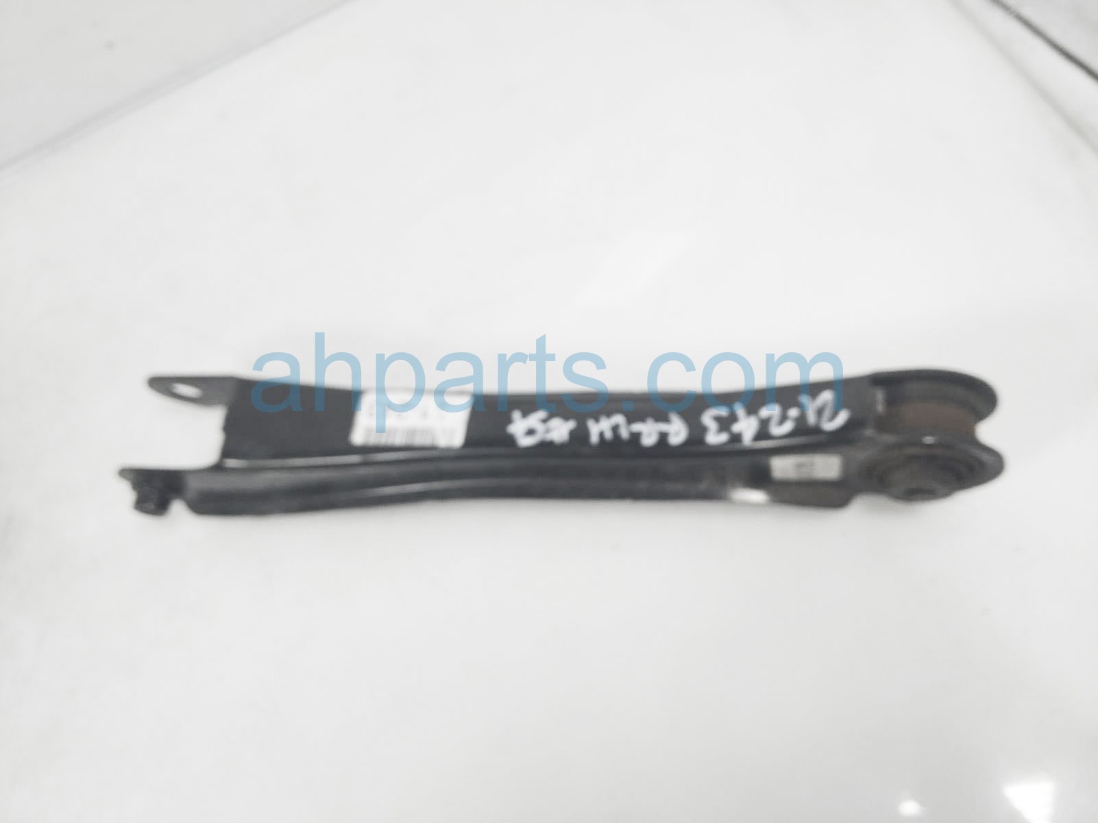 $30 Acura RR/LH FORWARD CONTROL ARM