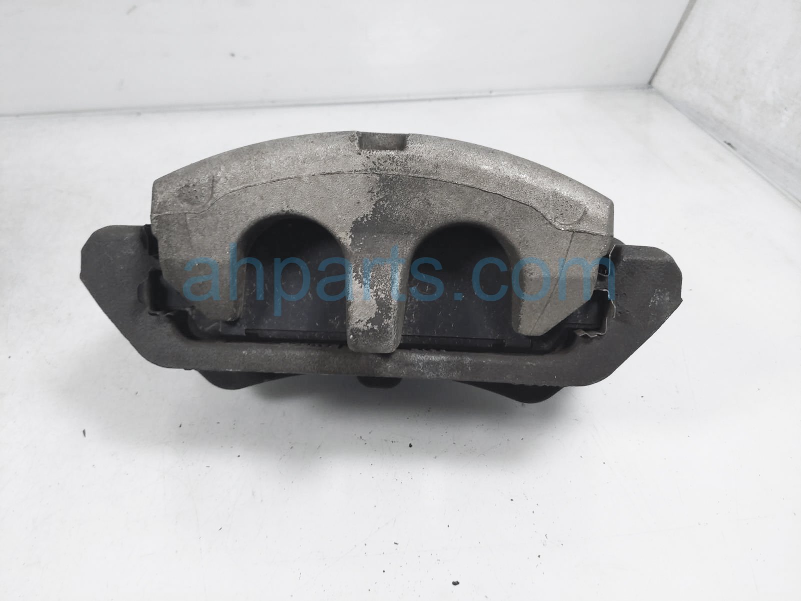 $40 Ford FR/RH BRAKE CALIPER