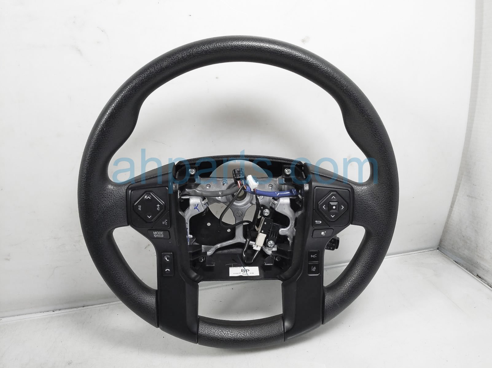 $225 Toyota STEERING WHEEL - BLACK - SR