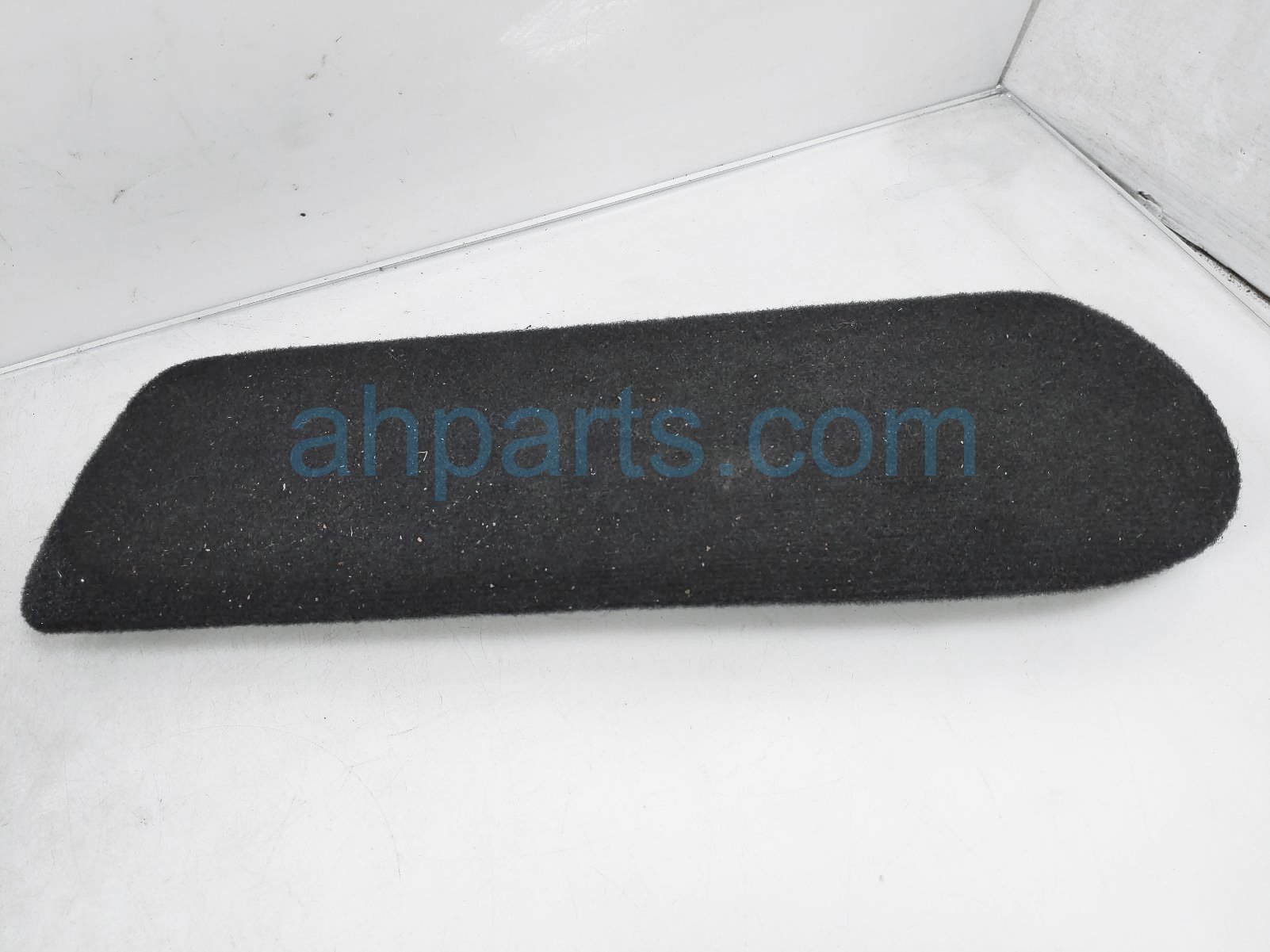 $35 Nissan RH CARGO STORAGE LID ASSY - BLACK