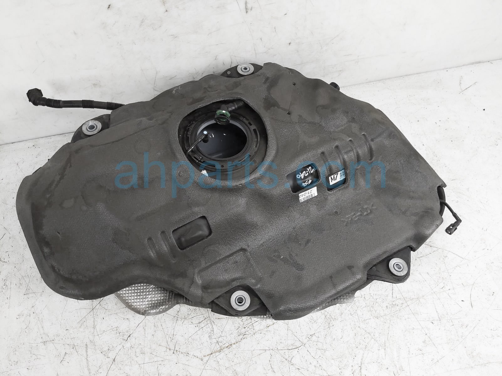 $99 Toyota GAS / FUEL TANK