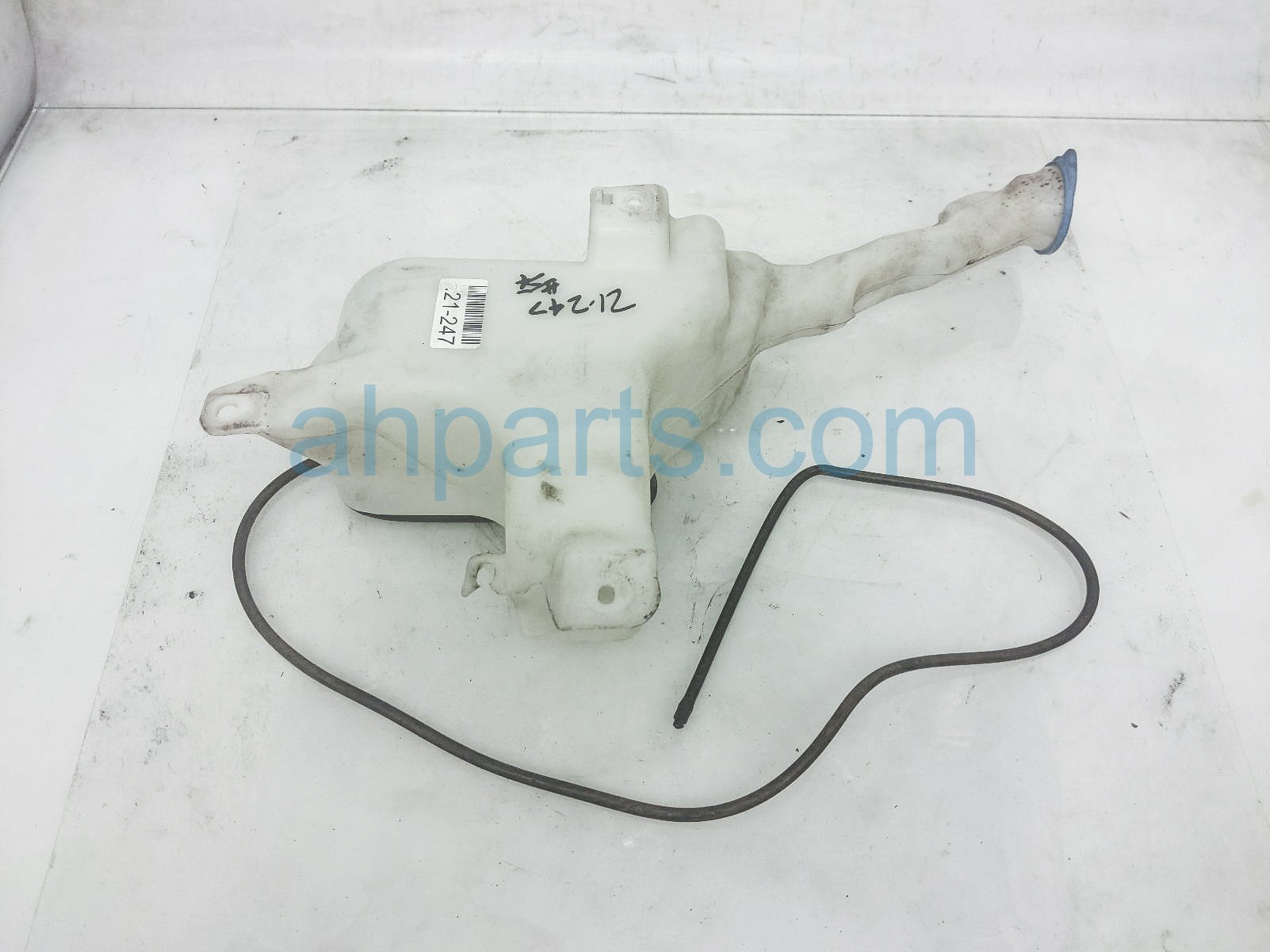 $25 Honda WINDSHIELD WASHER RESERVOIR TANK