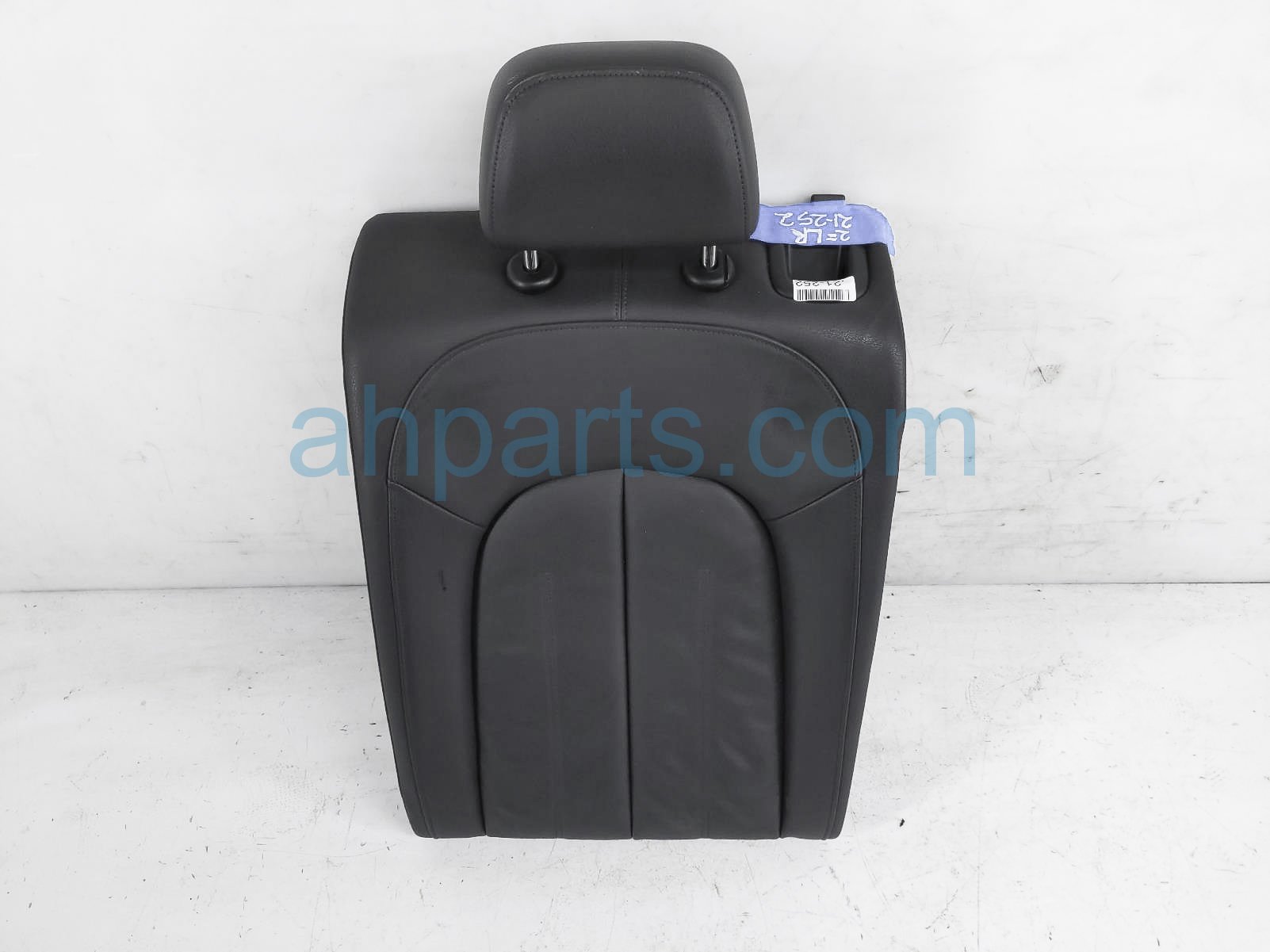 $99 Audi RR/LH TOP SEAT CUSHION - BLACK P+