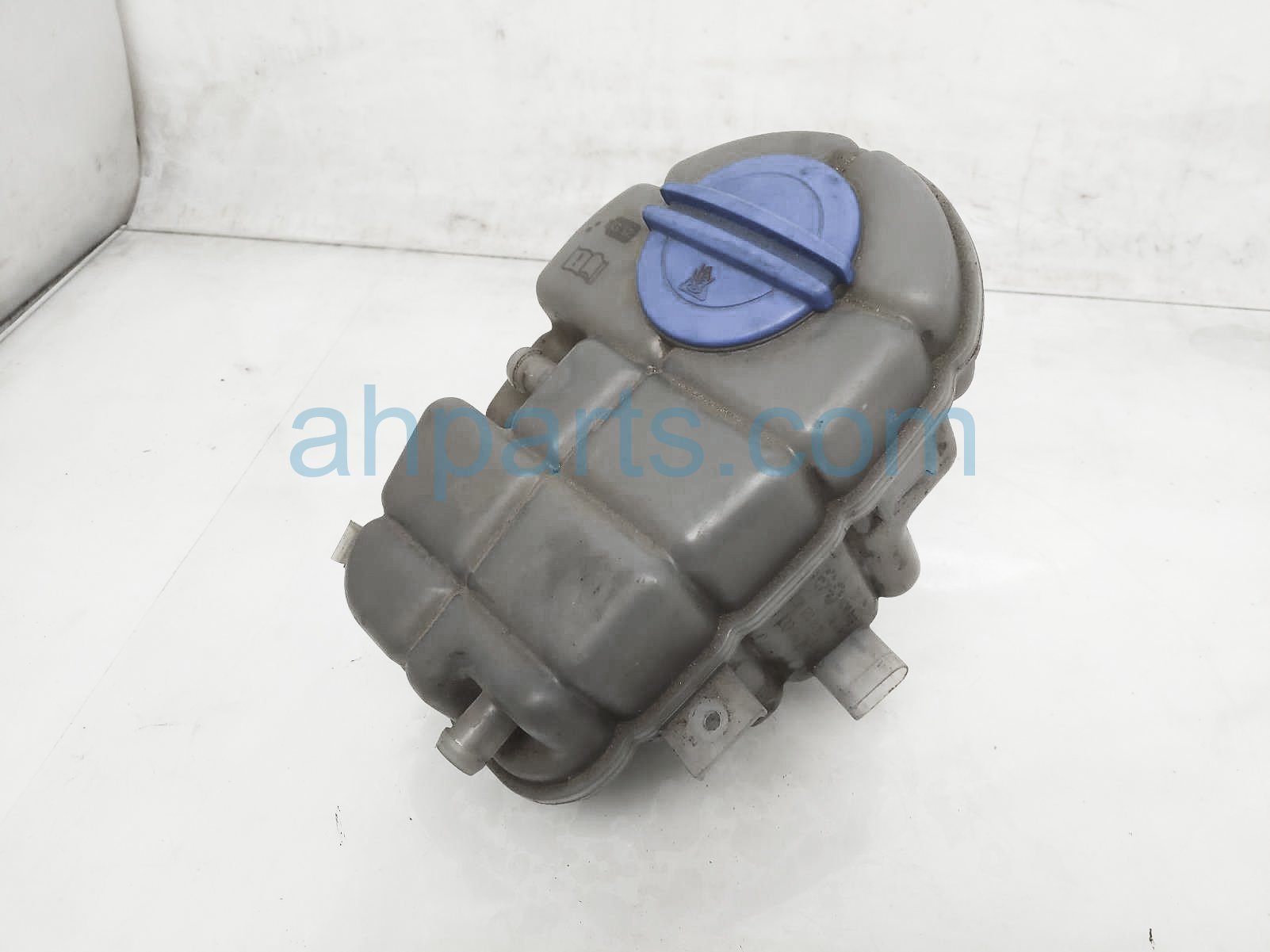 $40 Audi COOLANT OVERFLOW RESERVOIR TANK