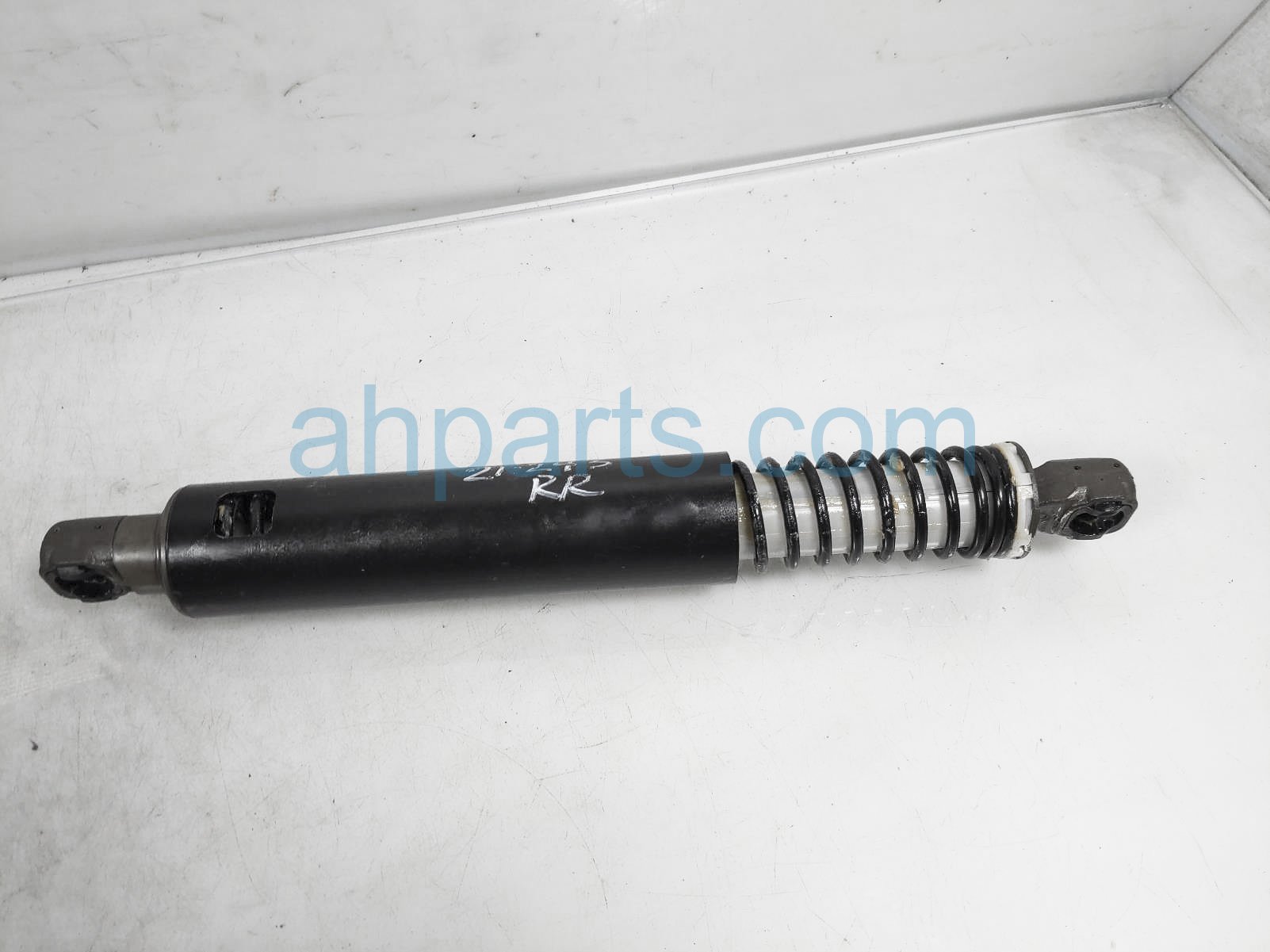 $40 Acura RH TAIL GATE SPRING STRUT SHOCK