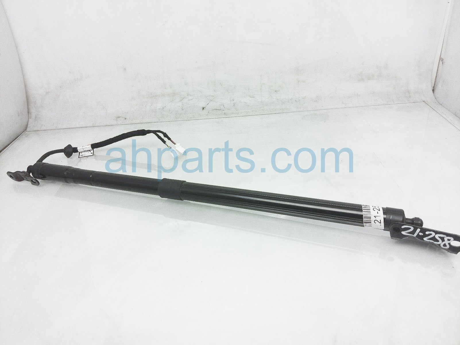 $100 Honda RR/LH ELECTRIC LIFTGATE STRUT